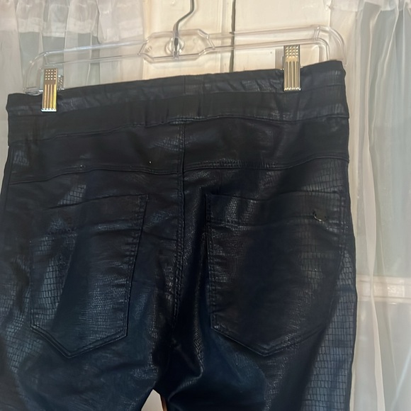 Bevy Flog Shely Drawstring Joggers Pants Women’s 25 Snake Print Blue - Picture 8 of 12